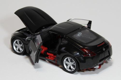 オルタニティ NISSAN FAIRLADY Z／メガトロン ダイアモンドブラック