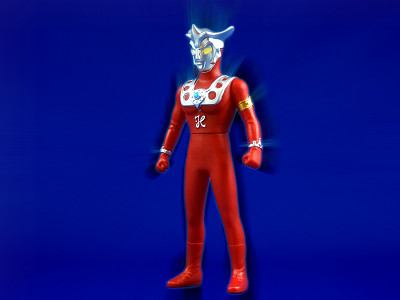 ウルトラマンレオ・フロントビュー